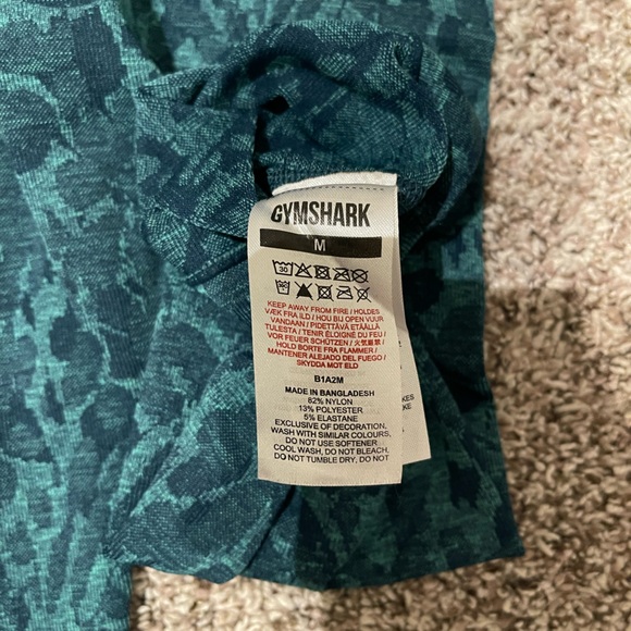 Gymshark Adapt Animal Butterfly Teal Seamless Leggings Size Medium - Picture 5 of 7